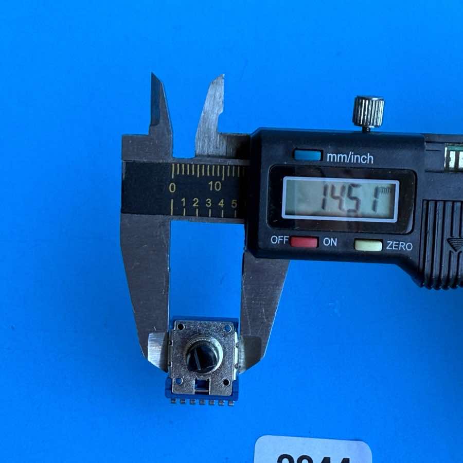 SIMMONS SD5XP Electronic Drum Part: Volume Knob 7-Pin 10KA Potentiometer