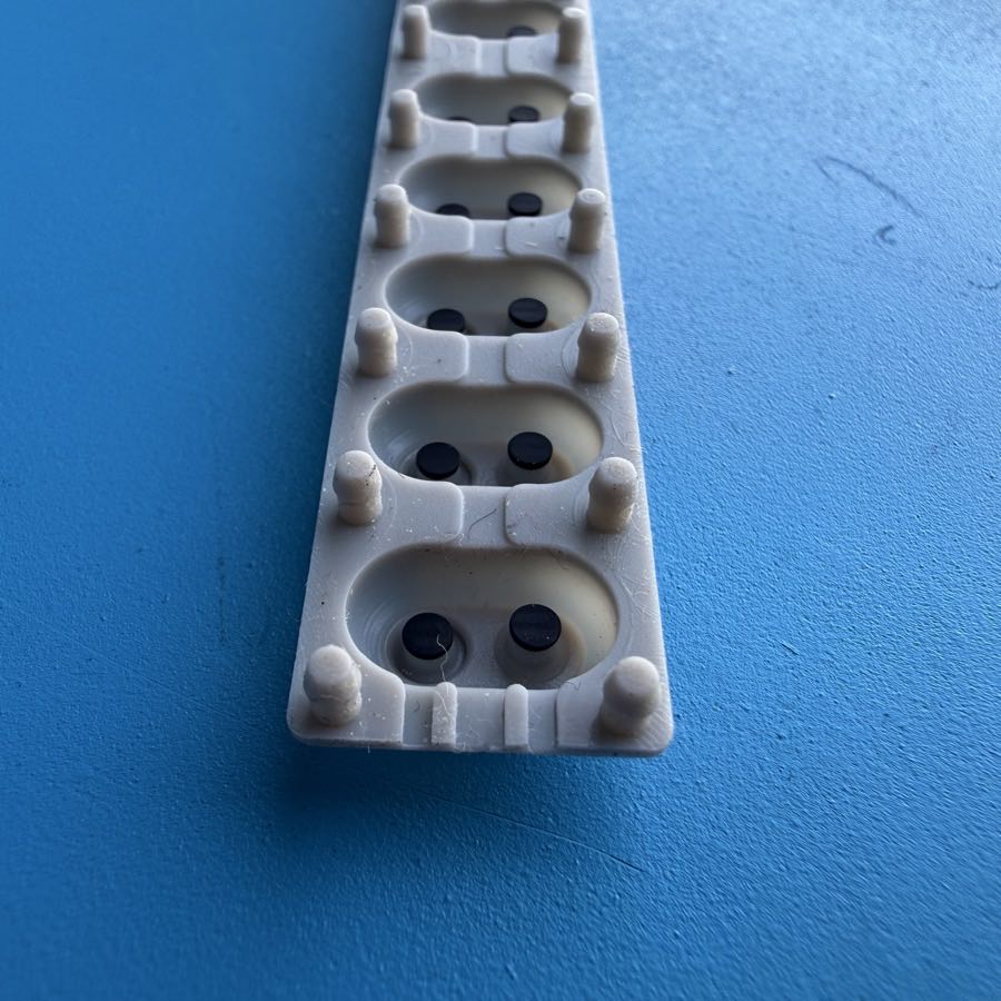 M-AUDIO Axiom AIR Mini 32 Keyboard Part: 12-Key Conductive Pad Contact Strip