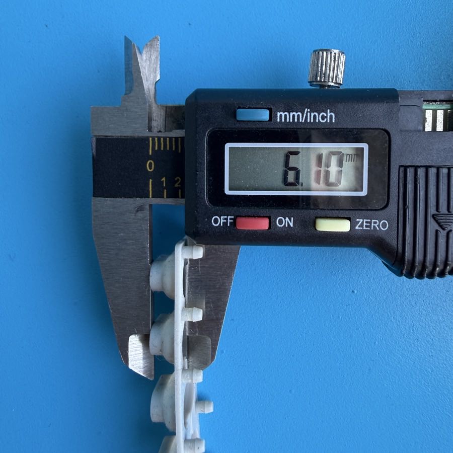 M-AUDIO Axiom AIR Mini 32 Keyboard Part: 12-Key Conductive Pad Contact Strip