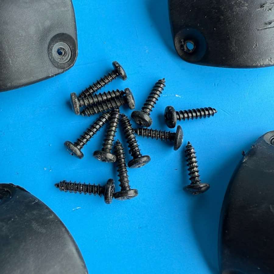 CRATE FXT120 XT120R Guitar Amplifier Parts: Front Corner Protector [4PCS]