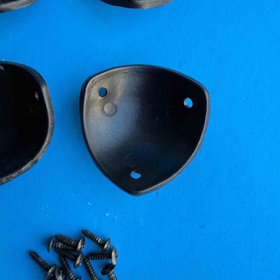 CRATE GX-15 Guitar Amplifier Part: Front Corner Protector w/ Screws [4PCS]