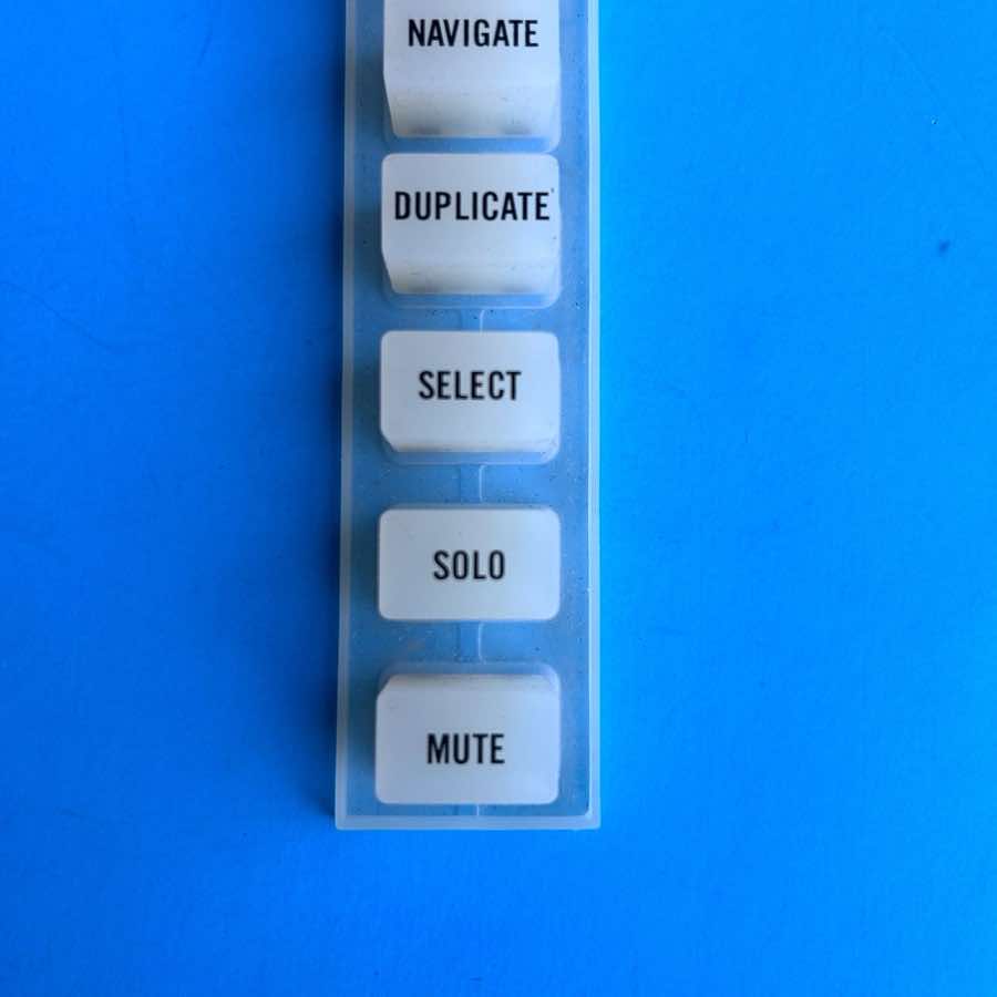 NATIVE INSTRUMENT MASCHINE MKI Controller Part: Solo Mute Button Conductive Pad