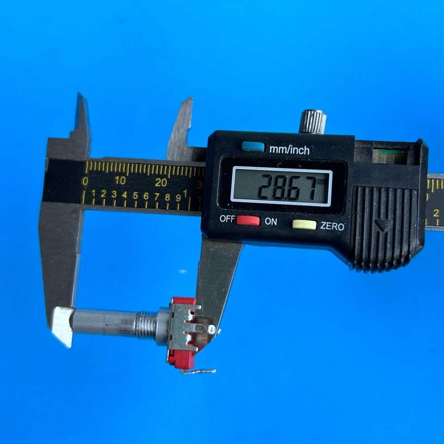 NI MASCHINE MKI MIDI Controller Part: 4-Pin D-Shaft Potentiometer B20K Pot