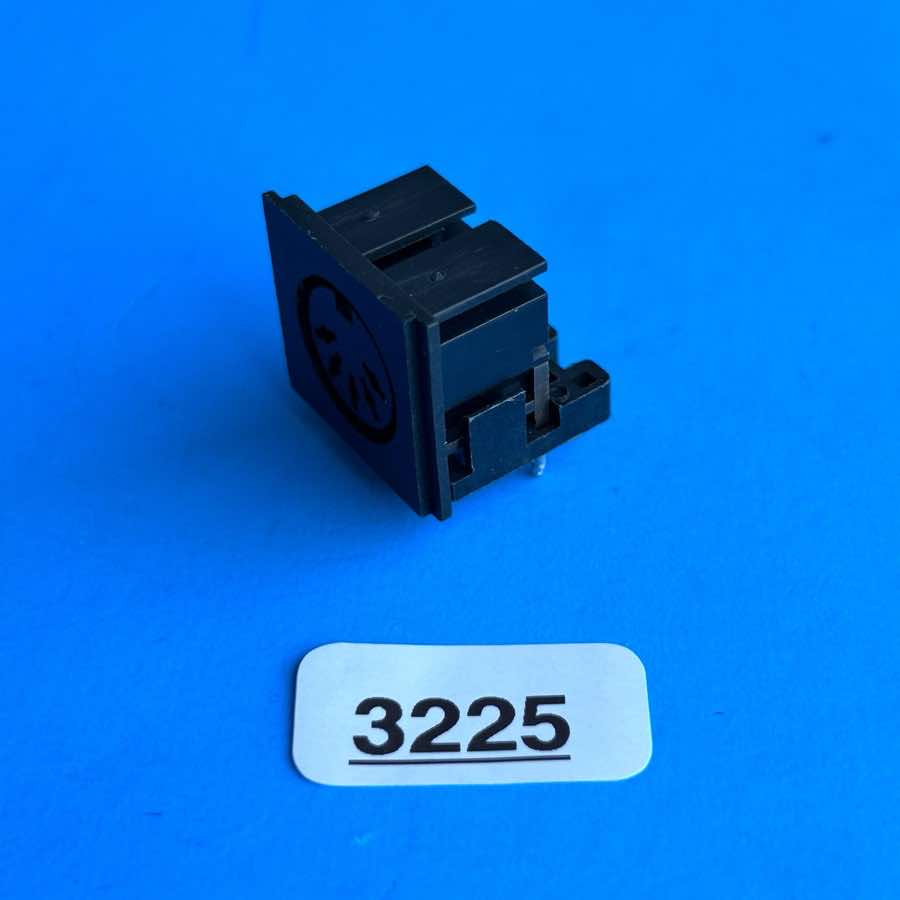 NATIVE INSTRUMENT MASCHINE MKI MIDI Controller Part: MIDI Input/Output Socket