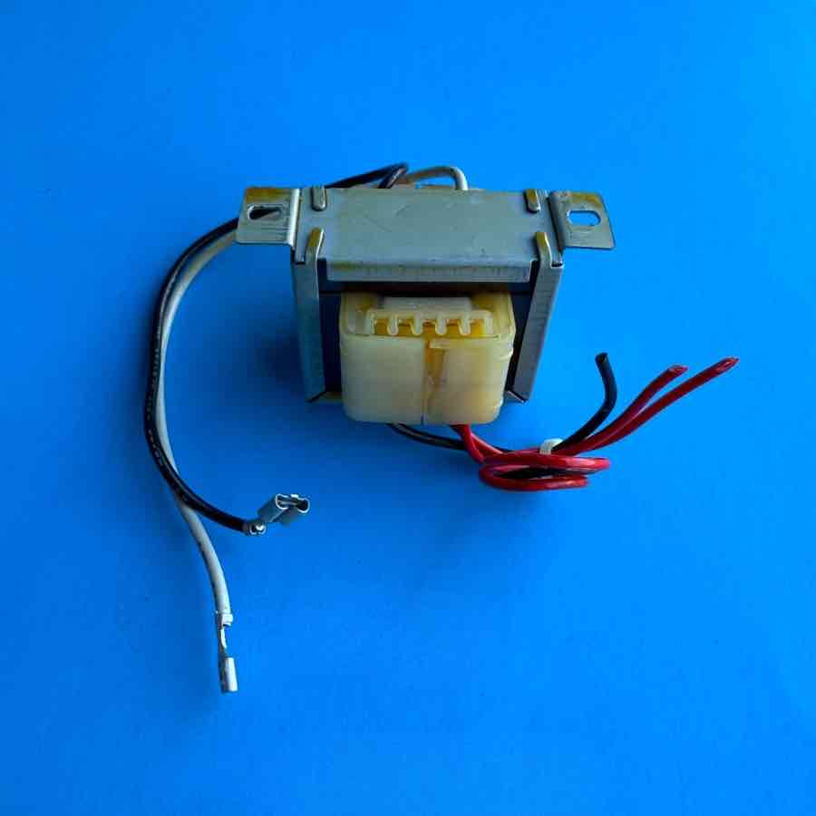 SQUIER CHAMP 15GR [PR CPR1] Guitar Amp Part: AC Transformer Unit [ASH-5423002]
