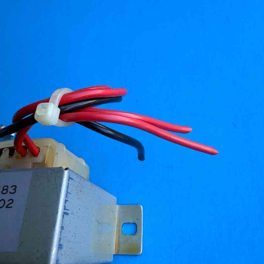 SQUIER CHAMP 15GR [PR CPR1] Guitar Amp Part: AC Transformer Unit [ASH-5423002]