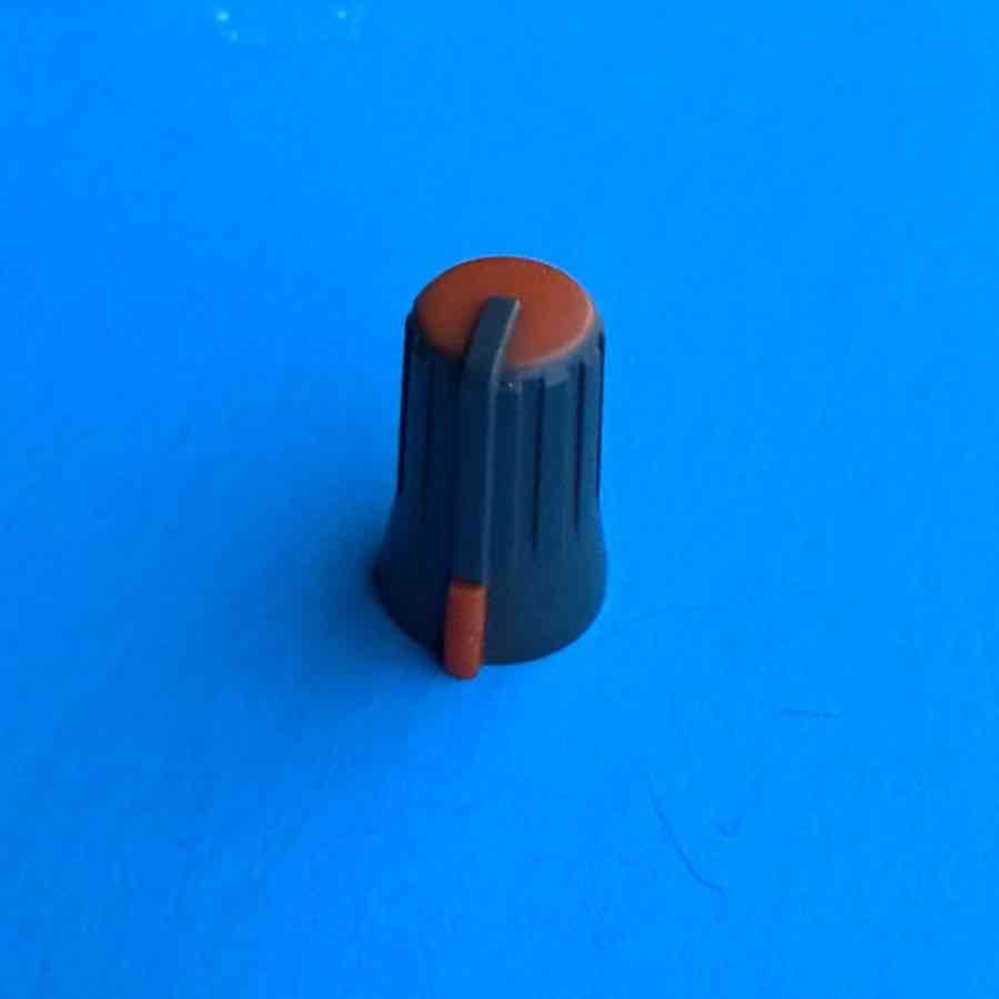 YAMAHA EMX620 Powered Mixer Part: Knob Cover Cap [ORANGE] [2PCS]