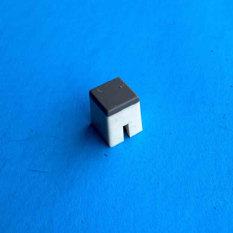 YAMAHA EMX620 Powered Mixer Part: Effect Button Cover Cap [2PCS]