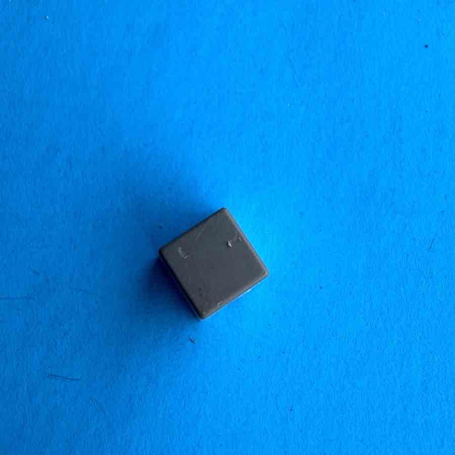 YAMAHA EMX620 Powered Mixer Part: Effect Button Cover Cap [2PCS]