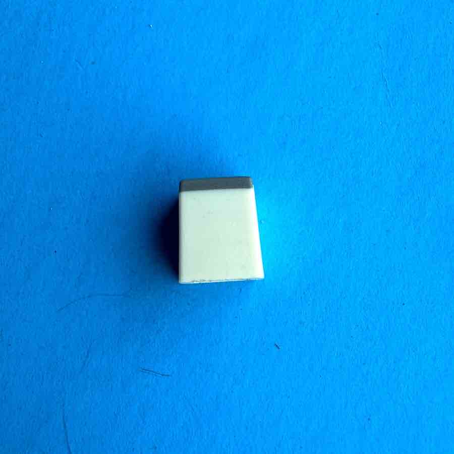 YAMAHA EMX620 Powered Mixer Part: Effect Button Cover Cap [2PCS]