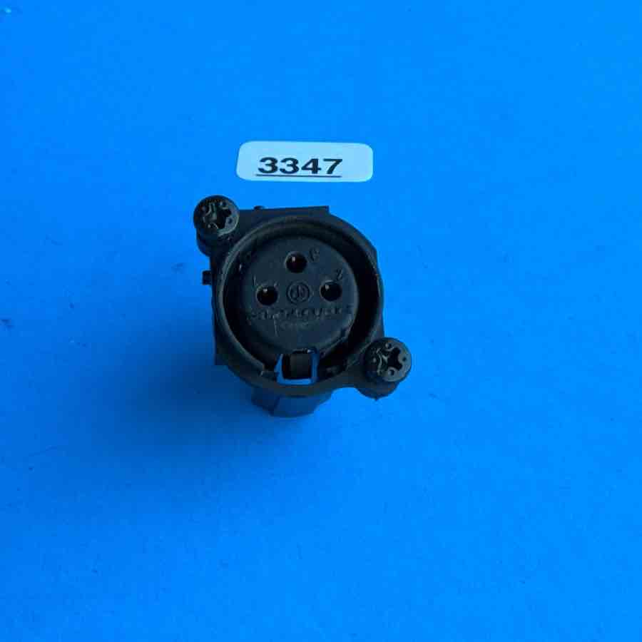 YAMAHA EMX620 Powered Mixer Part: Neutrik XLR Female Socket [2PCS]