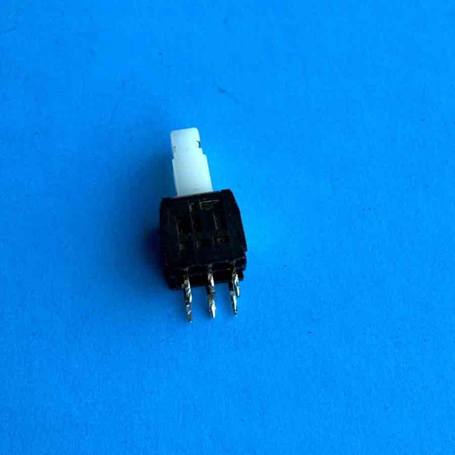 YAMAHA EMX620 Powered Mixer Part: PAD Bush Button Mini Switch [2PCS]