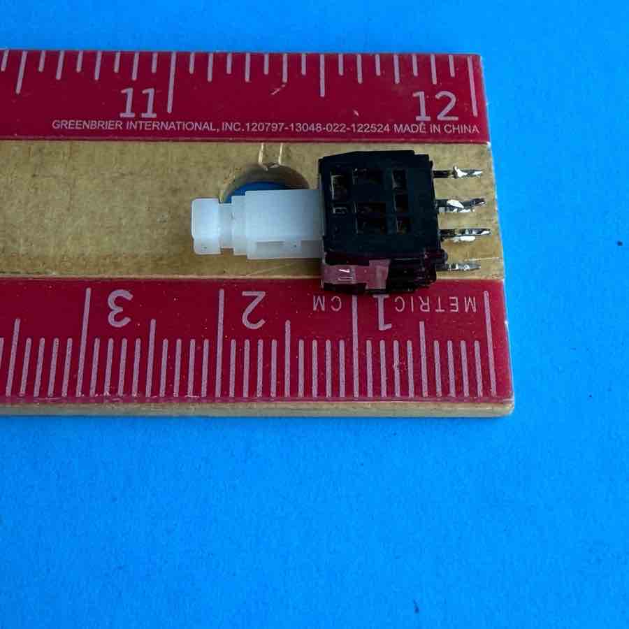 YAMAHA EMX620 Powered Mixer Part: PAD Bush Button Mini Switch [2PCS]