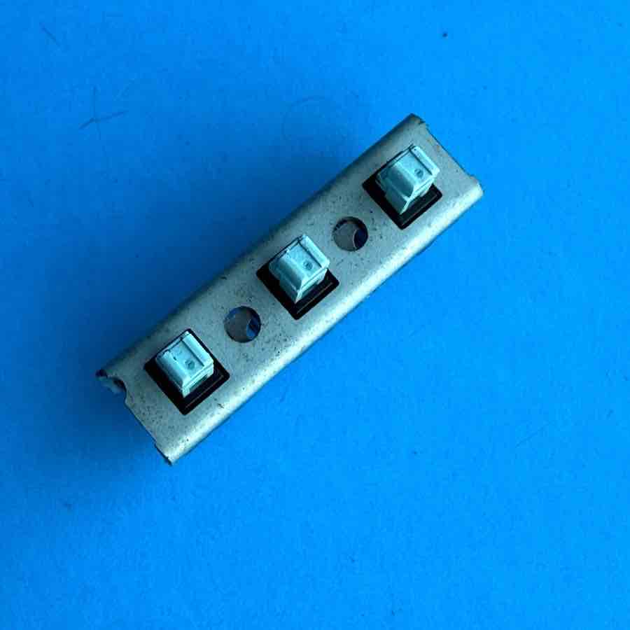 YAMAHA EMX620 Powered Mixer Part: Digital Effect Select Bush Button Switch Set