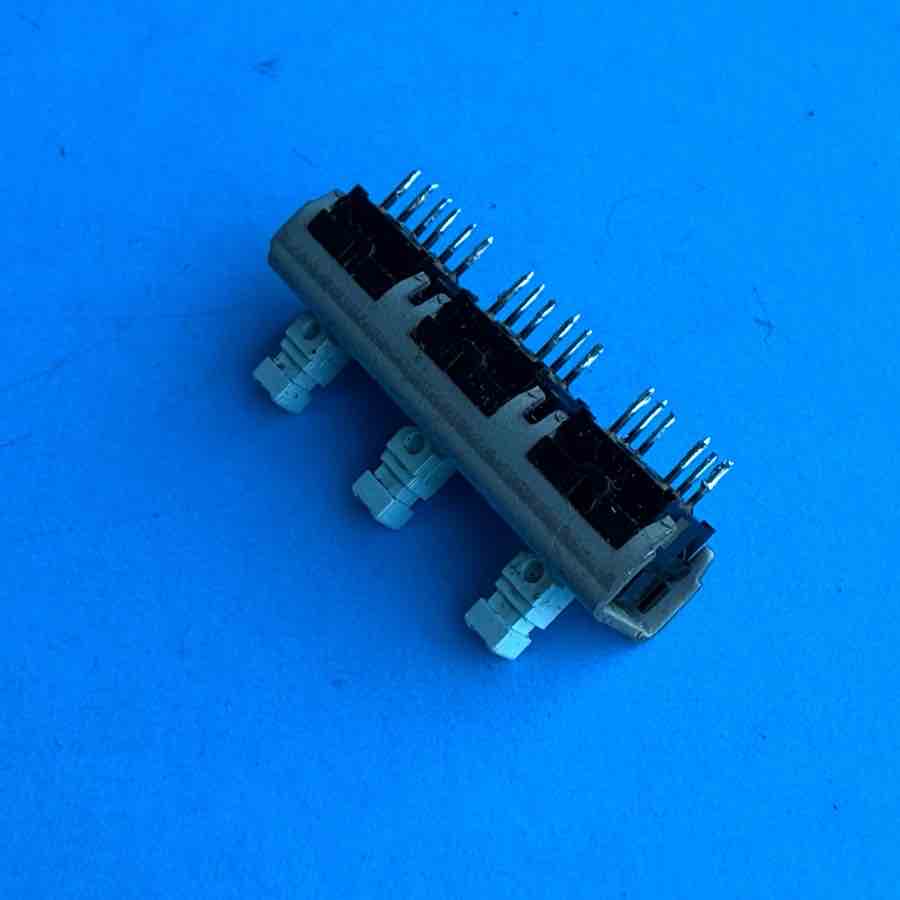 YAMAHA EMX620 Powered Mixer Part: Digital Effect Select Bush Button Switch Set
