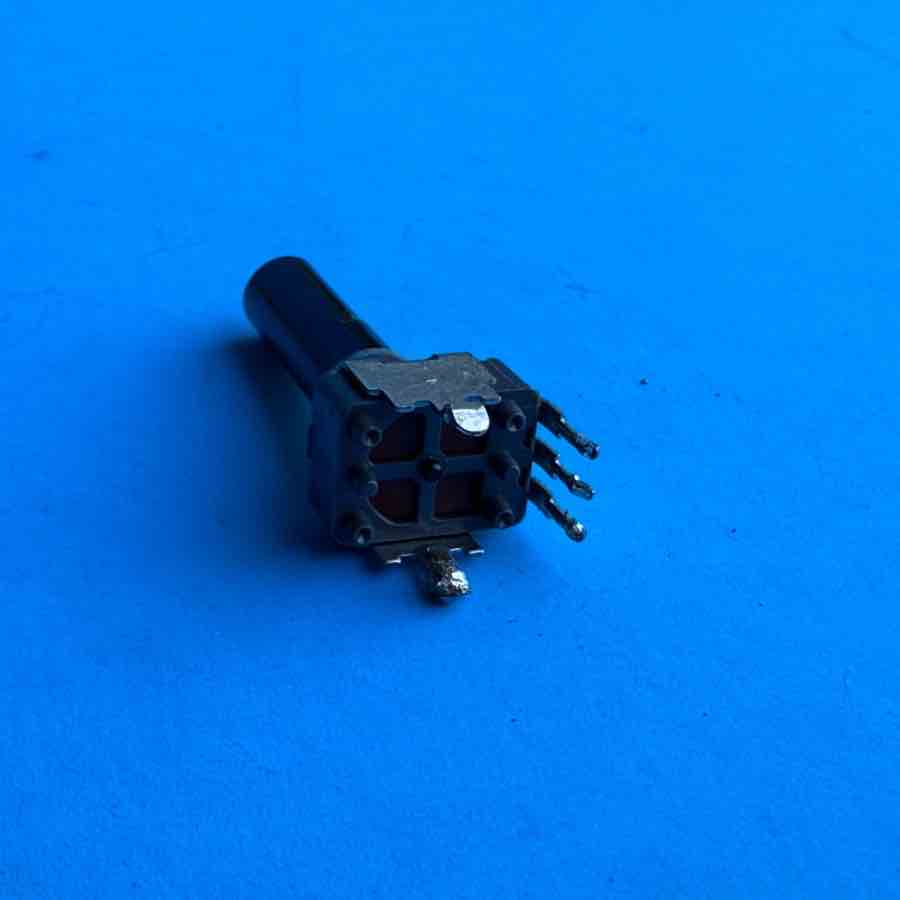 YAMAHA EMX620 Powered Mixer Part: D-Shaft 3-Pin Potentiometer A20K 203A [2PCS]