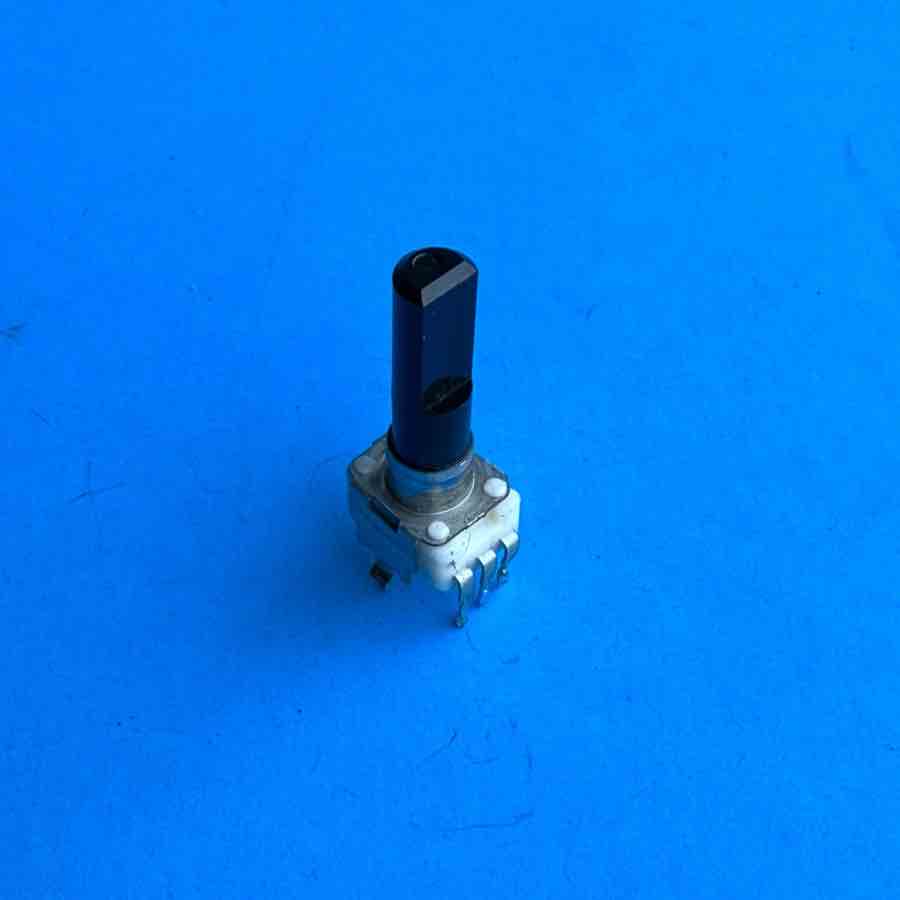 YAMAHA EMX620 Powered Mixer Part: D-Shaft 3-Pin Potentiometer B50K 203B [2PCS]