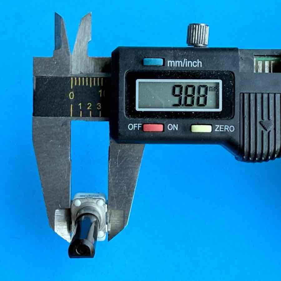 YAMAHA EMX620 Powered Mixer Part: D-Shaft 3-Pin Potentiometer B50K 203B [2PCS]