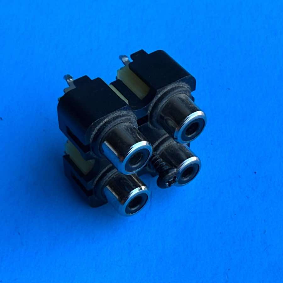 PEAVEY RQ2318 RQ Series Mixer Part: TAPE I/O Jack RCA Socket