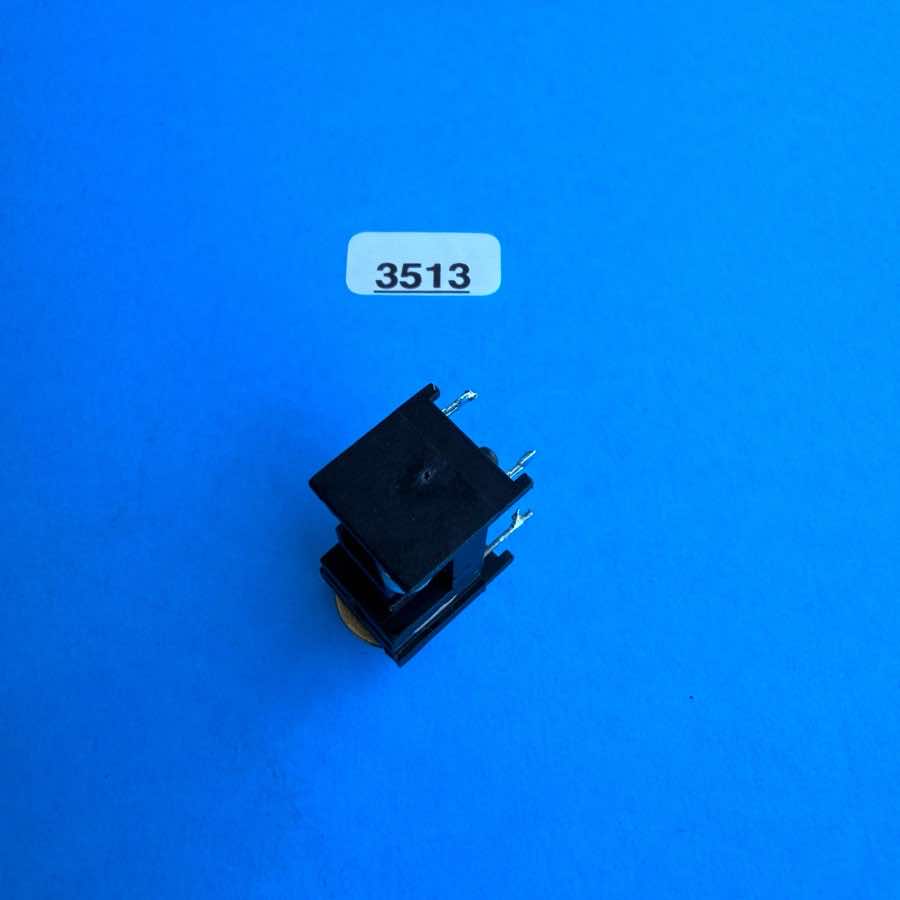 KURZWEIL PC88 Keyboard Piano Part: 4-Pin Mono 1/4 Jack TS Socket