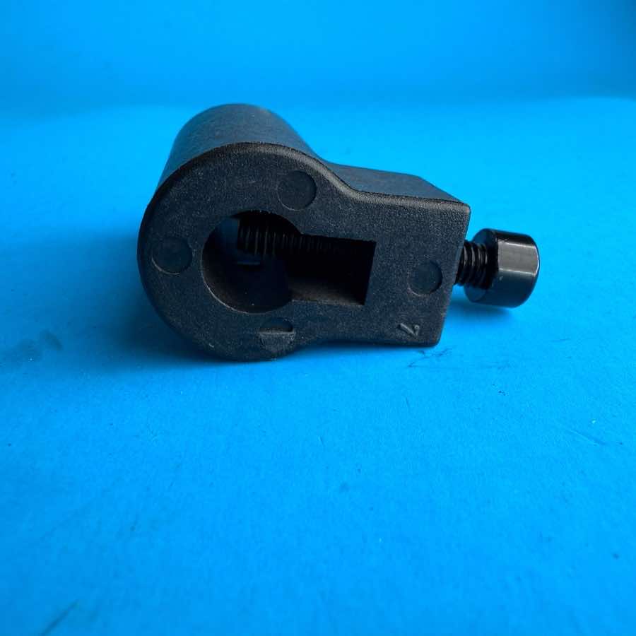 SIMMONS SD5K Electronic Drum Part: Cymbal Anti-Spin Seat with Nut & Bolt