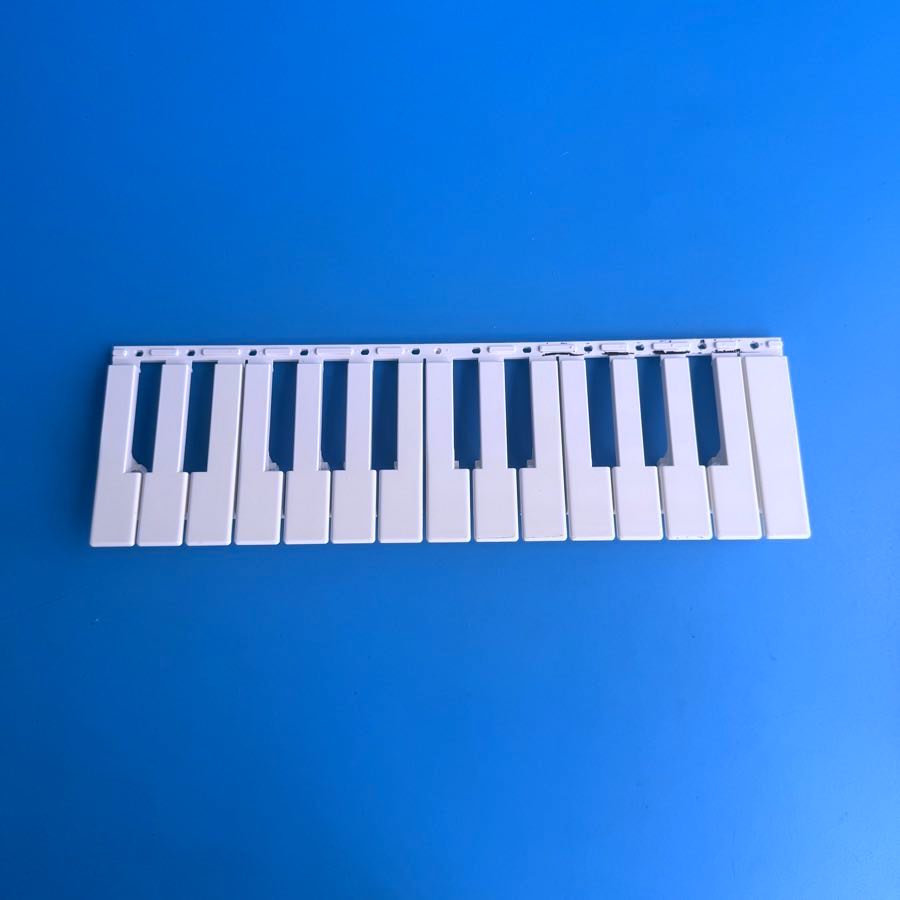 CASIO MT-240 Vintage Keyboard Part: Right White Keys w/High C [2 Octaves]