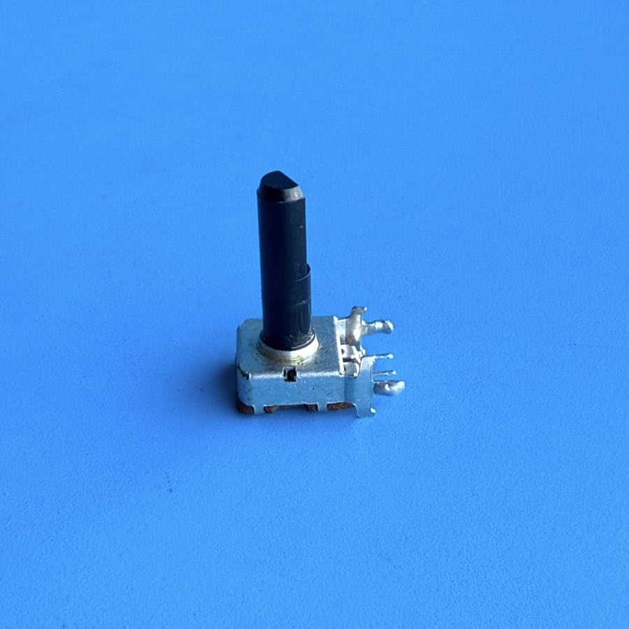 Fender Bullet Reverb (PR241) Guitar Amp Part: D-Shaft Potentiometer A50K Pot