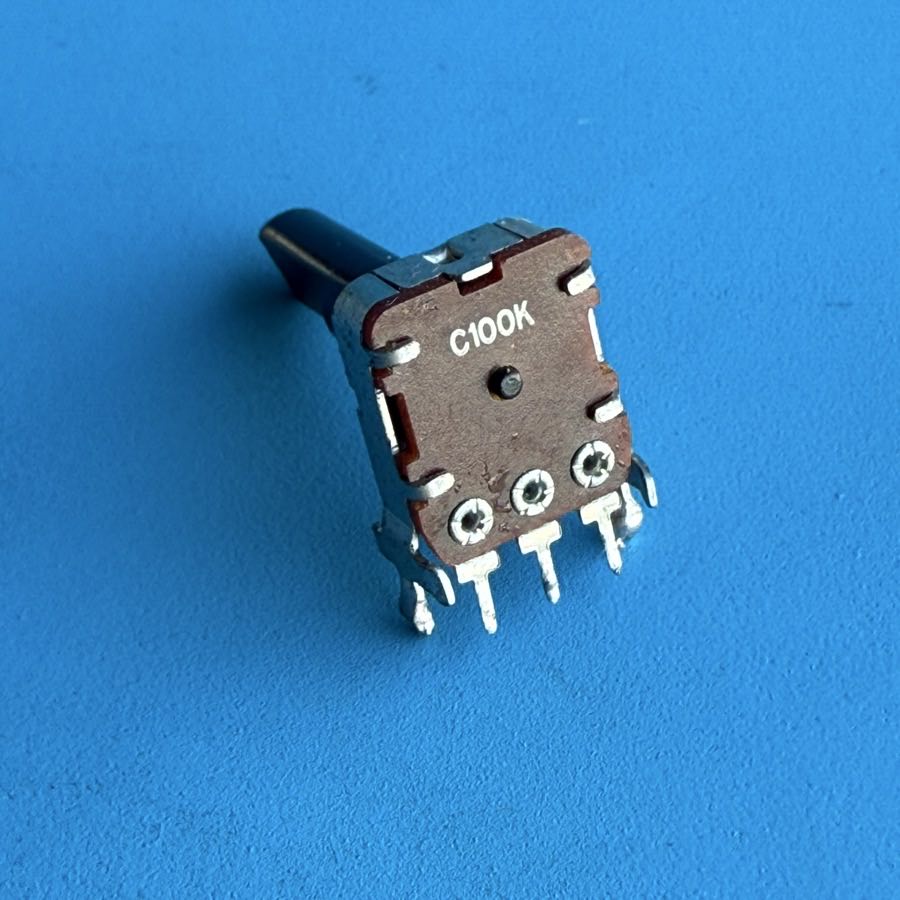 Fender Bullet Reverb (PR241) Guitar Amp Part: D-Shaft Potentiometer C100K Pot