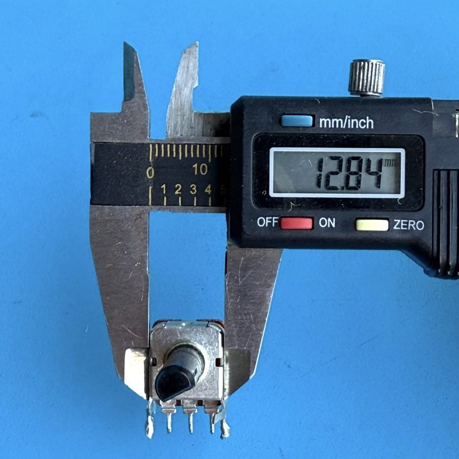 Fender Bullet Reverb (PR241) Guitar Amp Part: D-Shaft Potentiometer C100K Pot