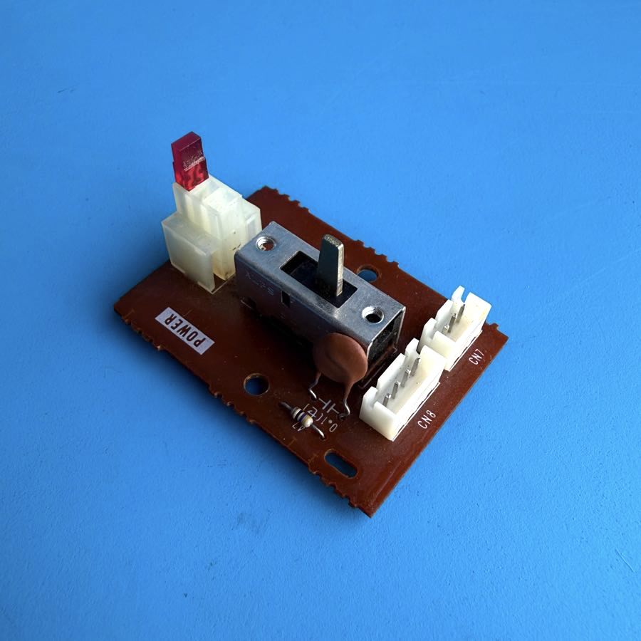 YAMAHA PSR-40 Keyboard Part: Power ON/OFF Slider Switch Light Board PCB