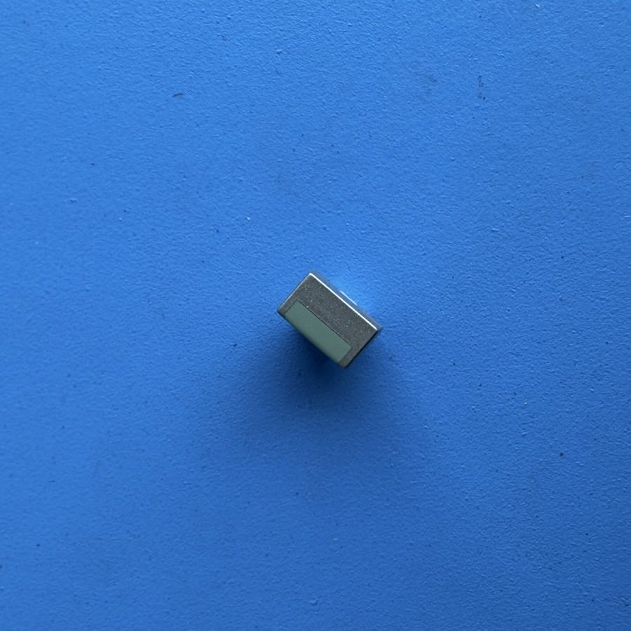 YAMAHA PSR-40 Keyboard Replacement Part: Push Button Cover Cap GRAY/BLUE [2PCS]