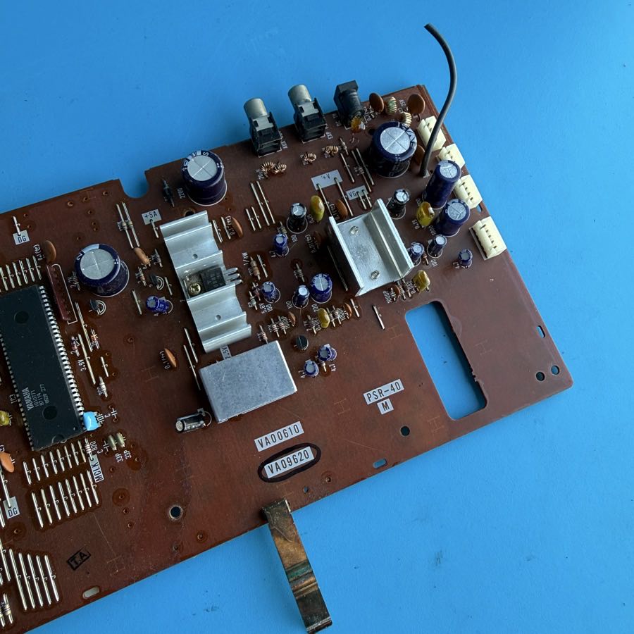 YAMAHA PSR-40 Keyboard Part: Main Motherboard Processor Board PCB [XA003]