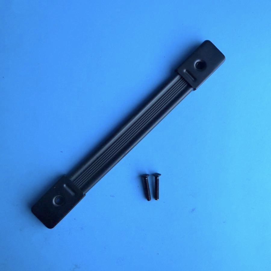 Line 6 Spider IV 15 Guitar Amplifier Part: Cabinet Carrying Handle w/Screws