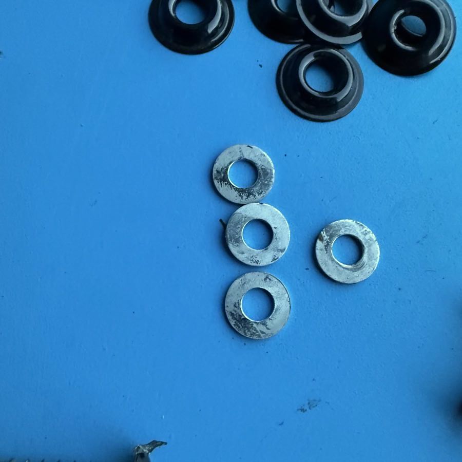 Line 6 Spider IV 15 Guitar Amplifier Part: Random Cabinet Screws Washers