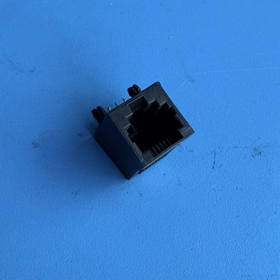 Line 6 Flextone II Guitar Amplifier Part: Ethernet Pedal Input 8-Pin Socket