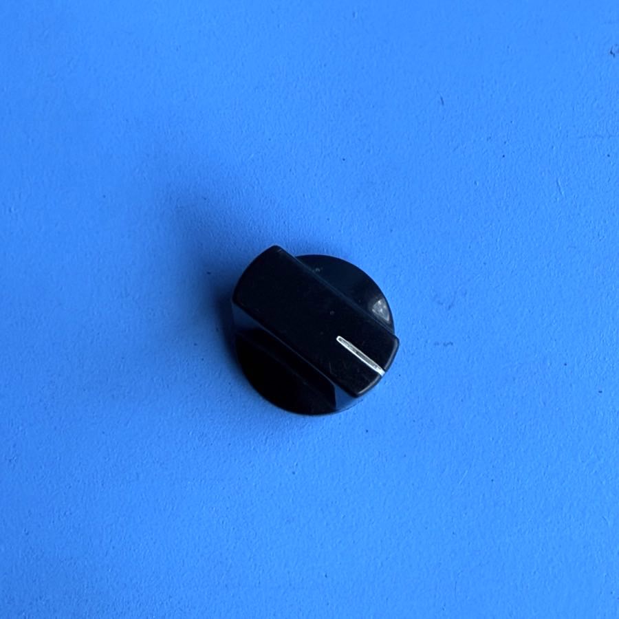 Line 6 Flextone II Guitar Amplifier Part: Volume Knob Cover Cap w/Bushing