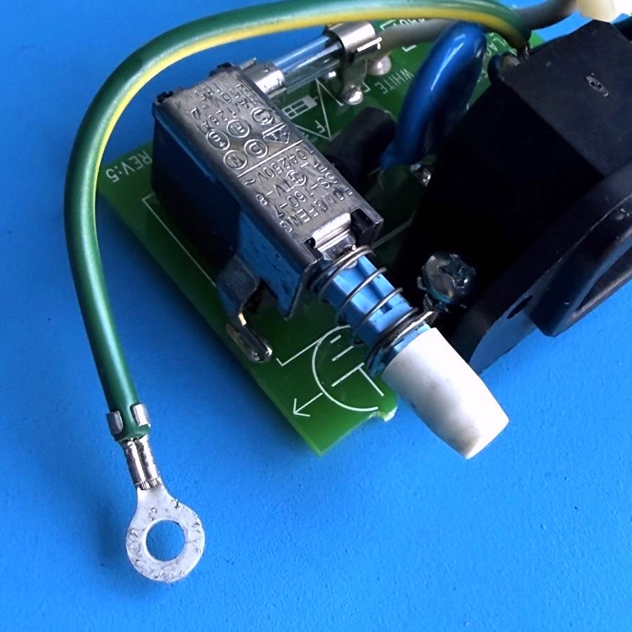 Line 6 Flextone II Guitar Amplifier Part: ON/OFF Switch Power Input Socket PCB