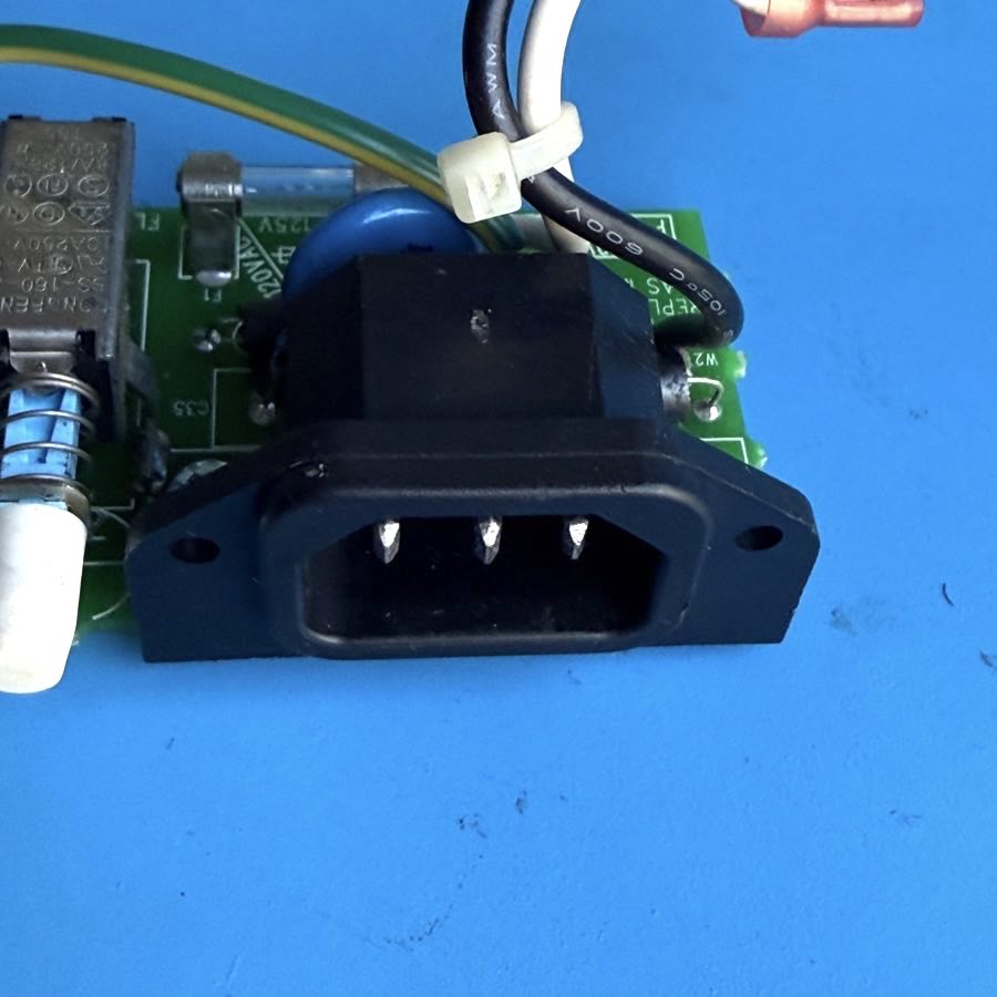 Line 6 Flextone II Guitar Amplifier Part: ON/OFF Switch Power Input Socket PCB