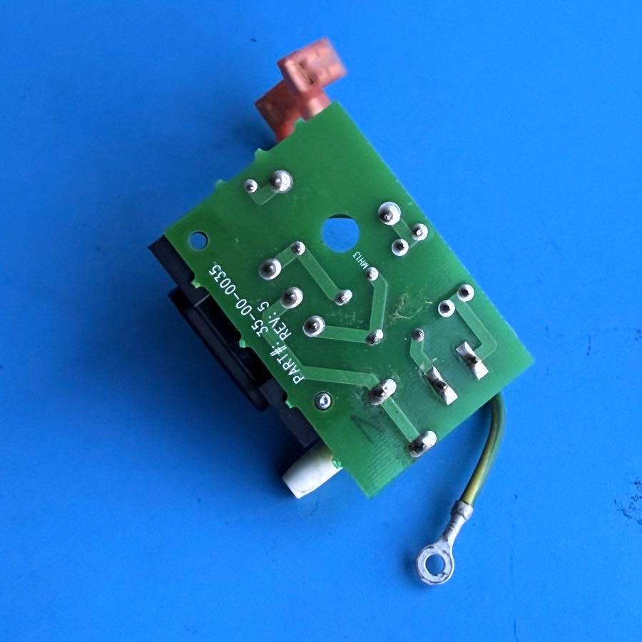 Line 6 Flextone II Guitar Amplifier Part: ON/OFF Switch Power Input Socket PCB