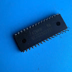 Line 6 Flextone II Amplifier Part: IC Processor GE202302701 28-Pin DIP Chip