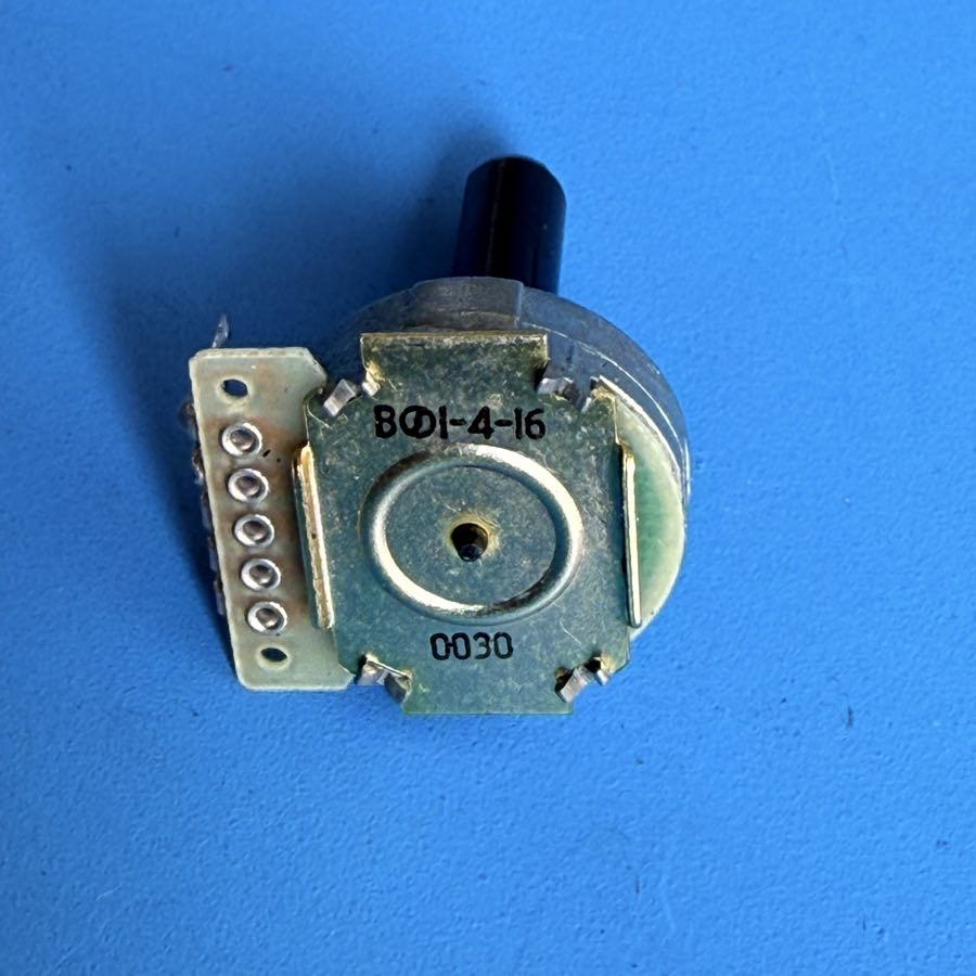 Line 6 Flextone II Guitar Amplifier Part: Amp/Effect 16-Detent Rotary Encoder