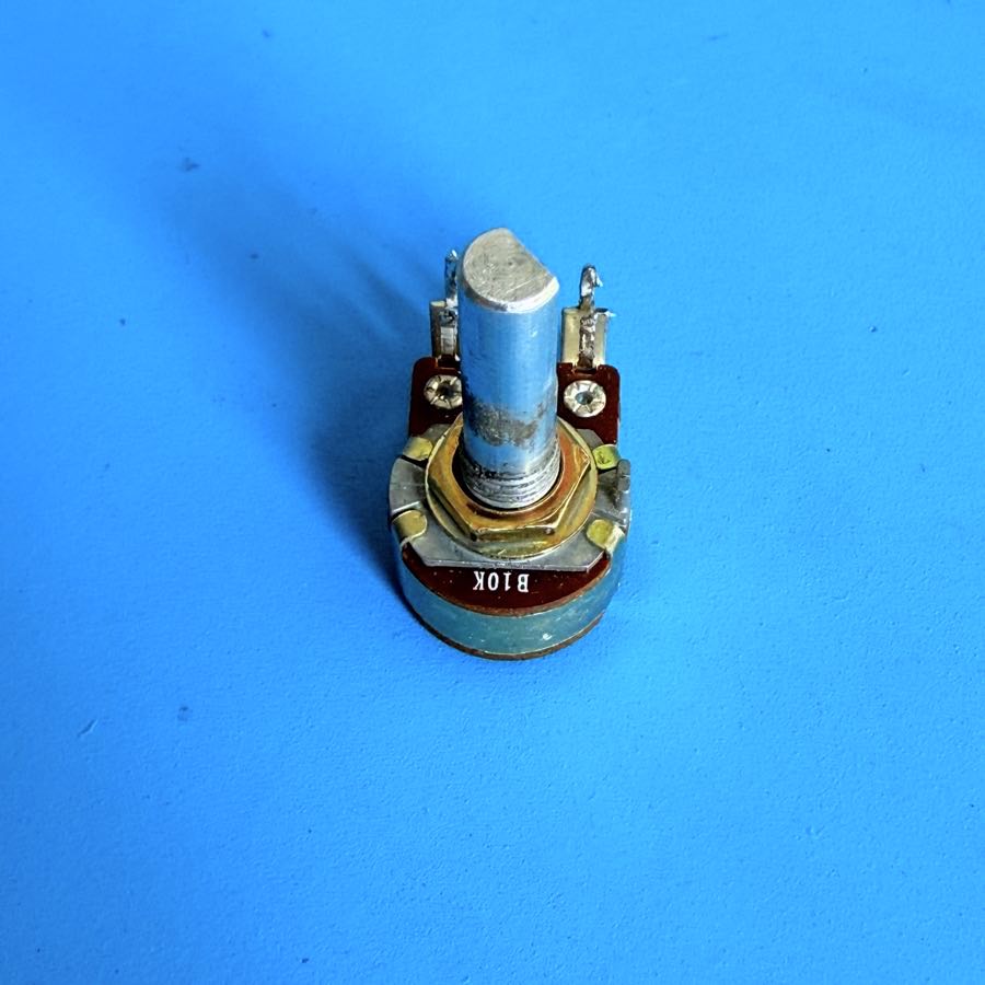 Line 6 Flextone II Guitar Amplifier Part: Volume 6-Pin Potentiometer B10K Pot