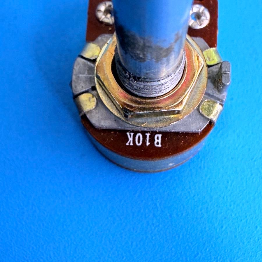 Line 6 Flextone II Guitar Amplifier Part: Volume 6-Pin Potentiometer B10K Pot