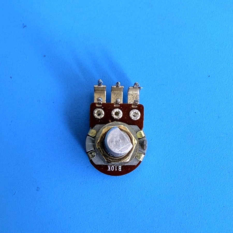 Line 6 Flextone II Guitar Amplifier Part: Volume 6-Pin Potentiometer B10K Pot
