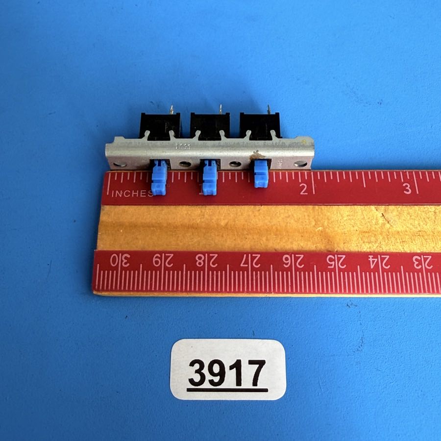 YAMAHA PSR-40 Keyboard Replacement Part: 3 Linked Push Switch Set