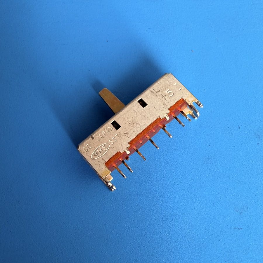 YAMAHA PSR-40 Keyboard Replacement Part: Variation 3-Position Slider Switch