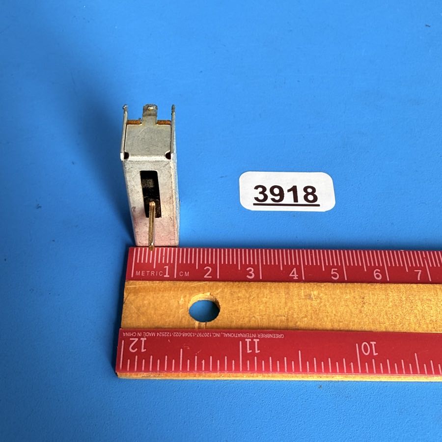 YAMAHA PSR-40 Keyboard Replacement Part: Variation 3-Position Slider Switch