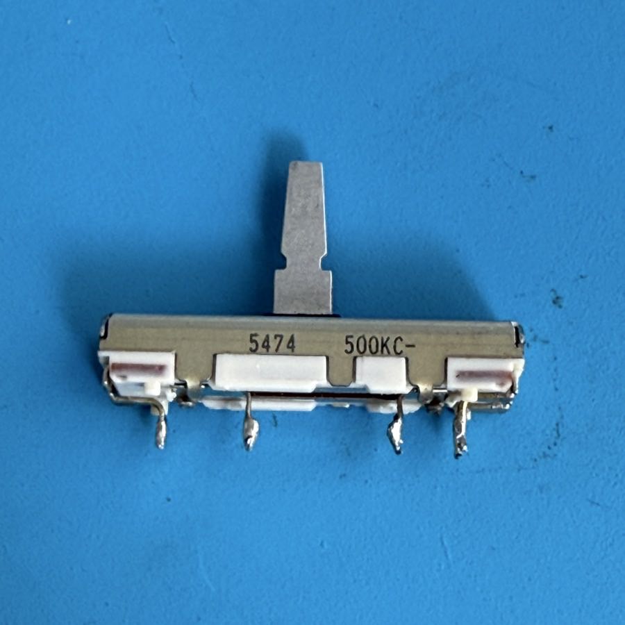 YAMAHA PSR-40 Keyboard Replacement Part: Fader Slider Potentiometer 500KC