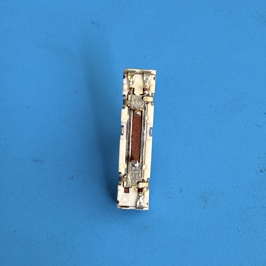 YAMAHA PSR-40 Keyboard Replacement Part: Fader Slider Potentiometer 10KA