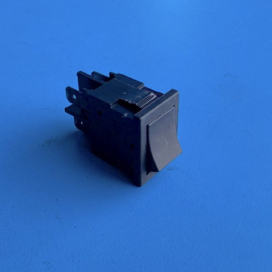 Fender Frontman 15G (PR495) Guitar Amplifier Part: Power ON/OFF Rocker Switch